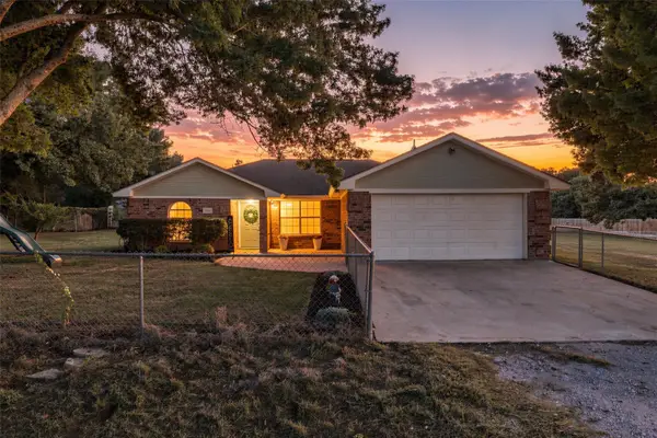 304 Sage Trail, Springtown, TX 76082