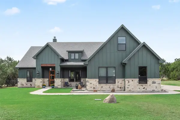 301 Sharla Smelley Road, Weatherford, TX 76088