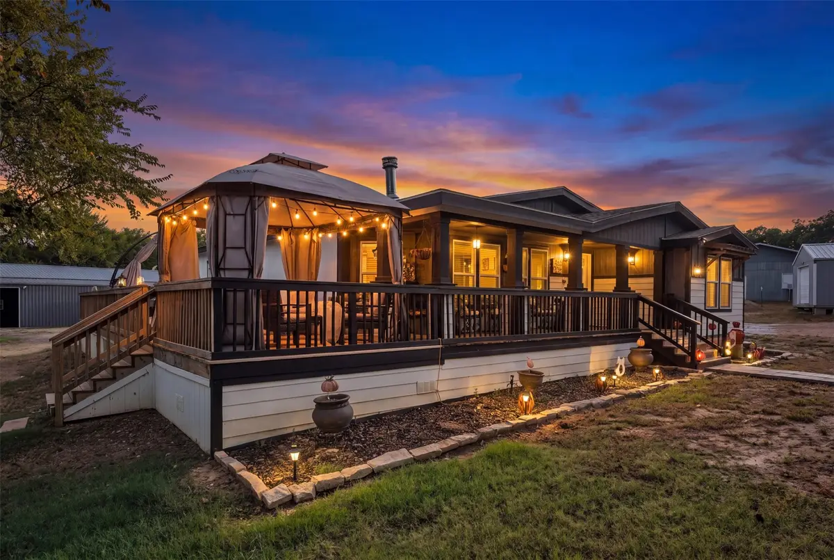 2421 N County Road 810, Alvarado, TX 76009 - #1