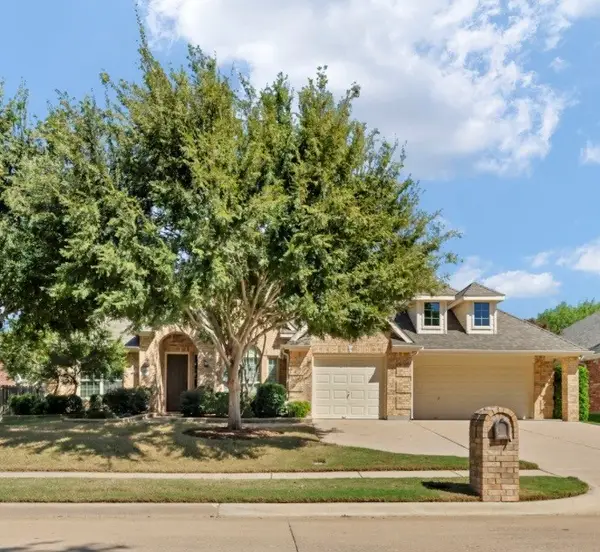 1302 Rosebriar Lane, Mansfield, TX 76063