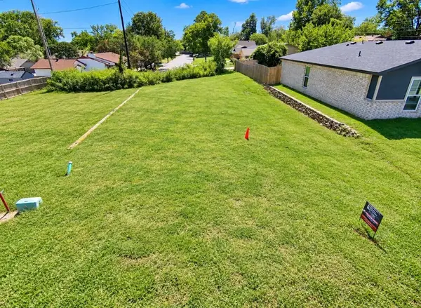 2400 Miller Street, Denison, TX 75020