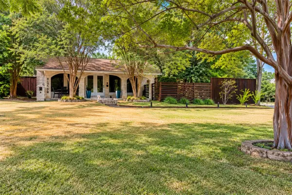 9345 E Lake Highlands Drive, Dallas, TX 75218