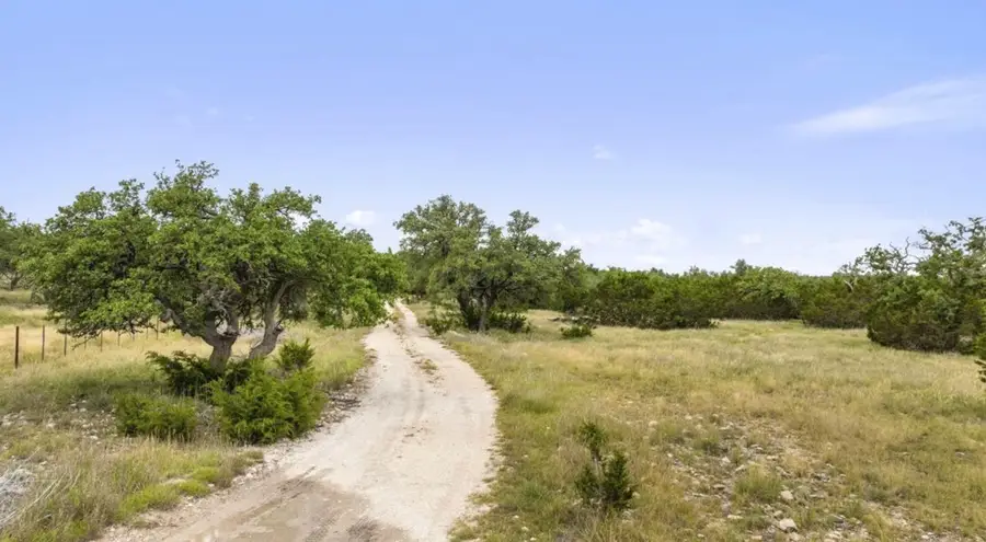 65 Miles Lane, Harper, TX 78631 - #2