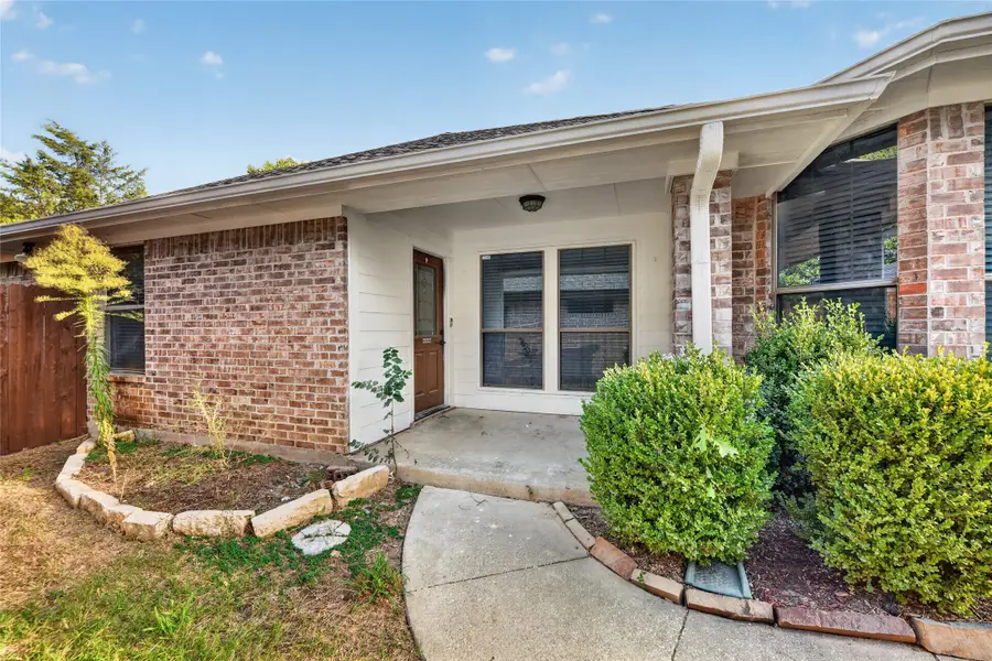 738 Harbour Town Drive, Lake Dallas, TX 75065 - #3