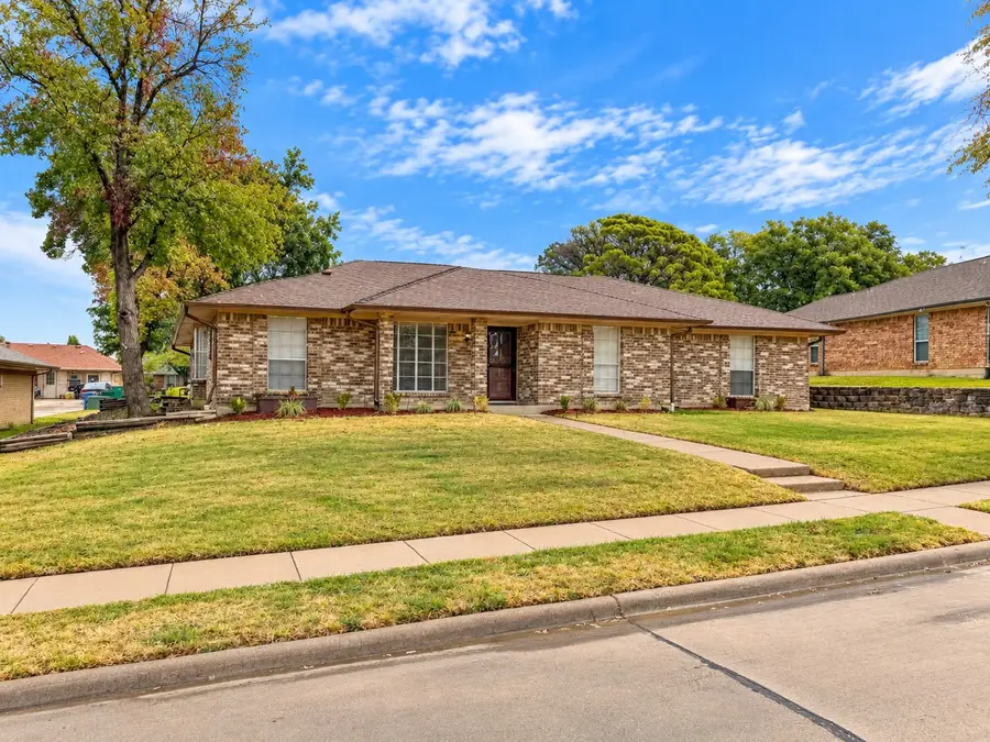 1605 Brighton Drive, Carrollton, TX 75007 - #2