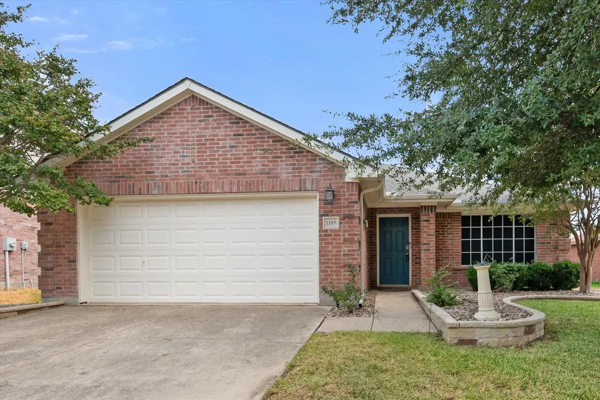 1109 Nighthawk Road, Fort Worth, TX 76108 - #1