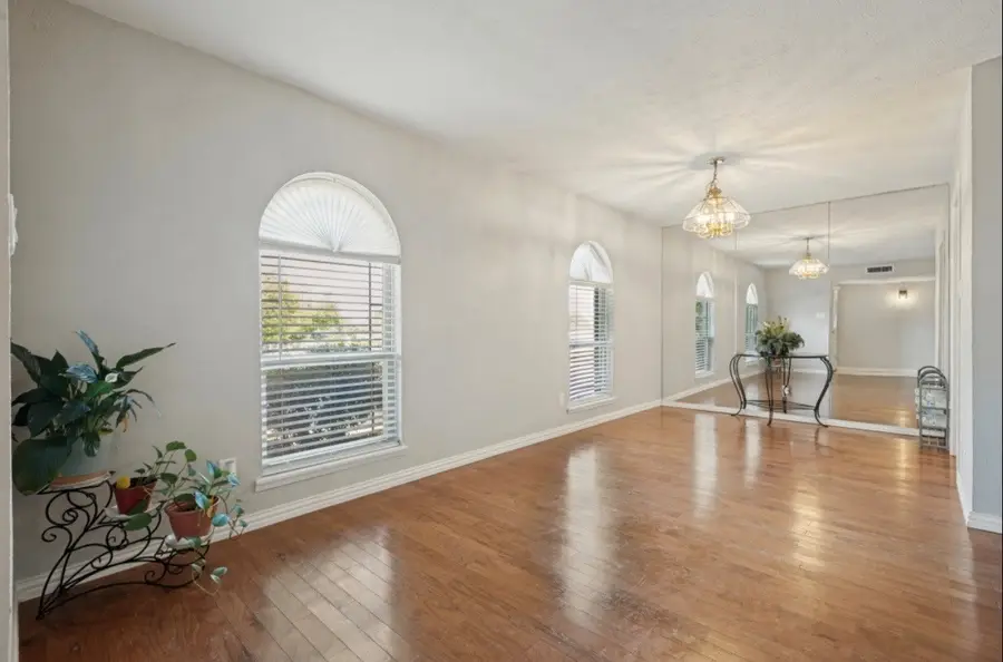 700 Nora Lane, Desoto, TX 75115 - #3