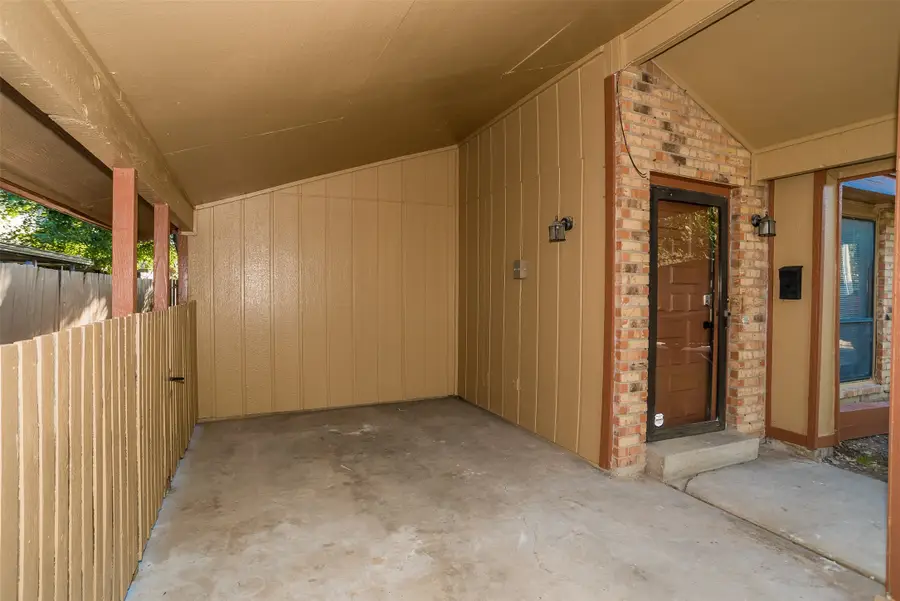 2604 Nina Circle, Grand Prairie, TX 75052 - #3