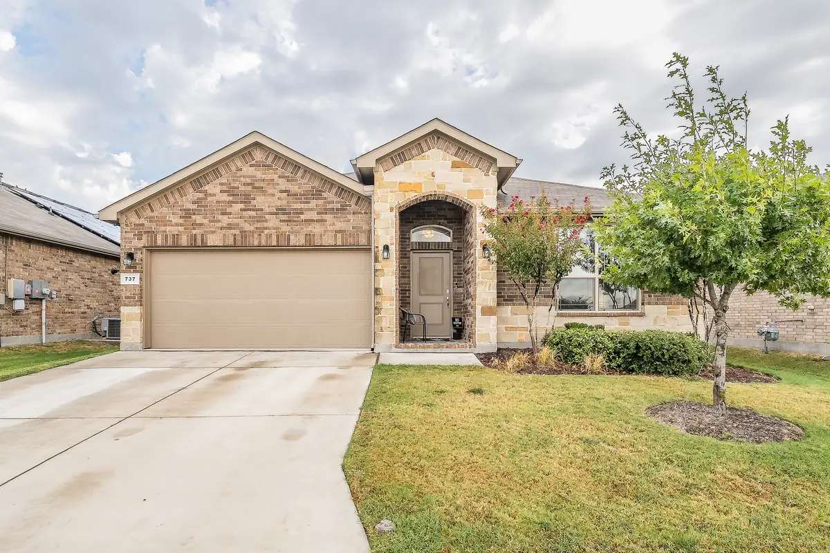 737 Blackhorse Trail, Justin, TX 76247 - #1