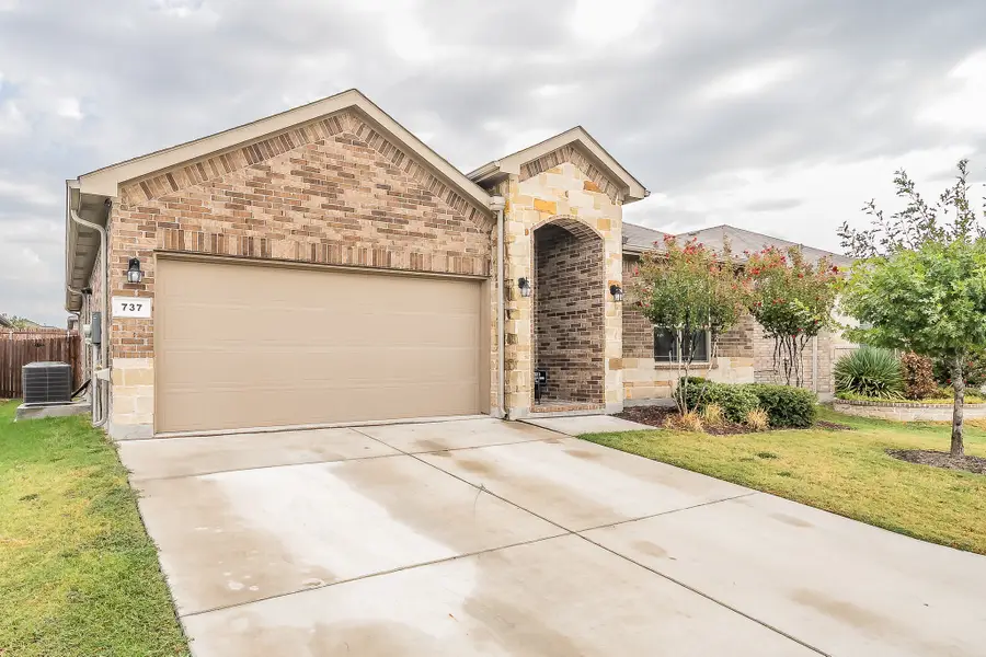 737 Blackhorse Trail, Justin, TX 76247 - #3
