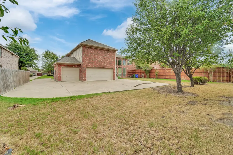 701 Walnut Bend Drive, Mansfield, TX 76063 - #3