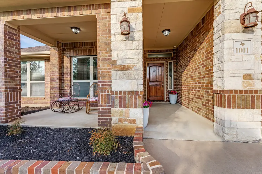 1001 Morningside Drive, Burleson, TX 76028 - #3