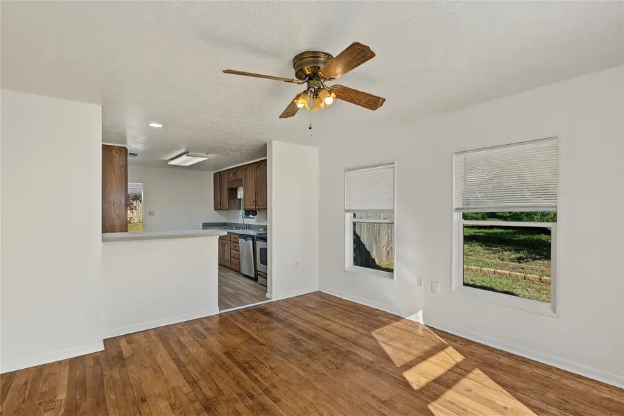 709 N Rusk Street, Weatherford, TX 76086 - #3