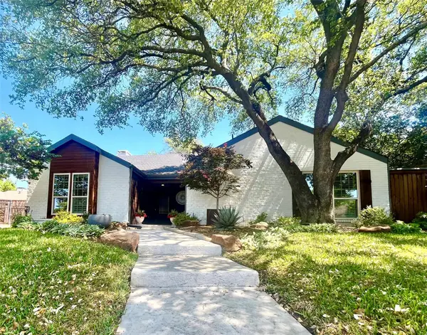 17216 Ikel Drive, Dallas, TX 75248