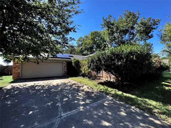 1328 Timbercreek Road, Benbrook, TX 76126