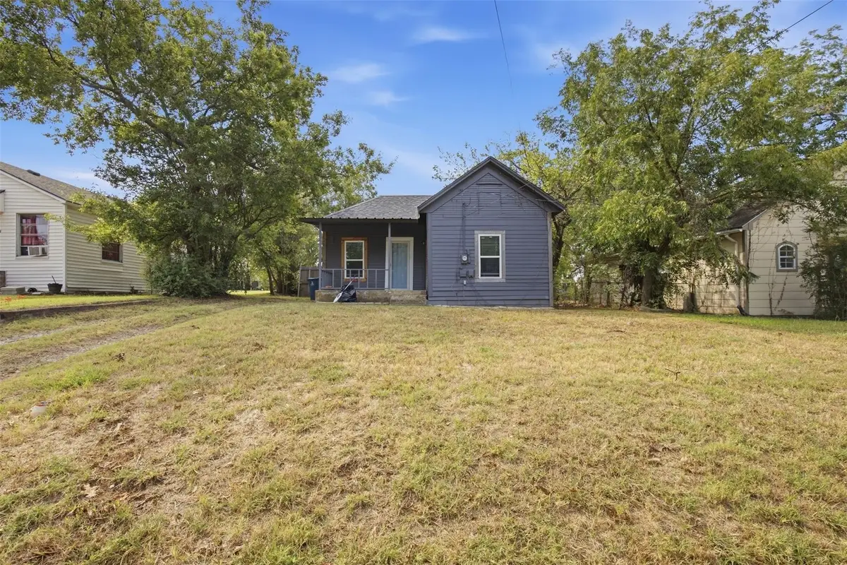 2222 W Bond Street, Denison, TX 75020 - #1