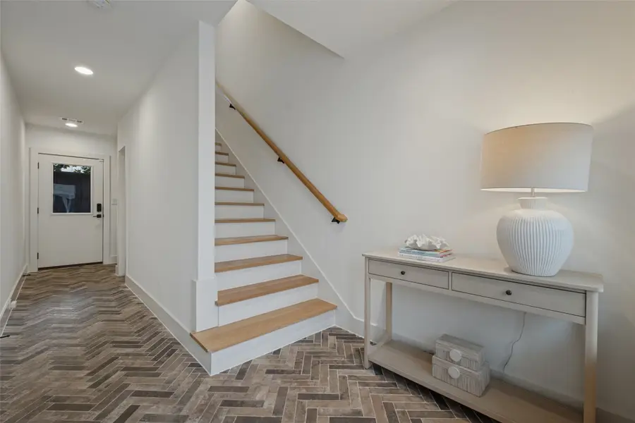 4220 Hawthorne Avenue #103, Dallas, TX 75219 - #3