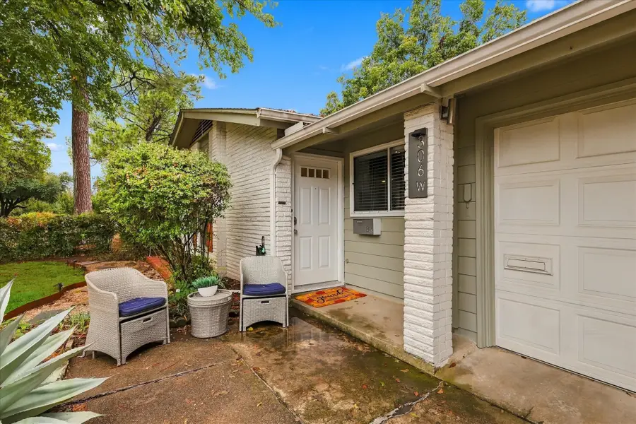 306 W Northgate Drive, Irving, TX 75062 - #3