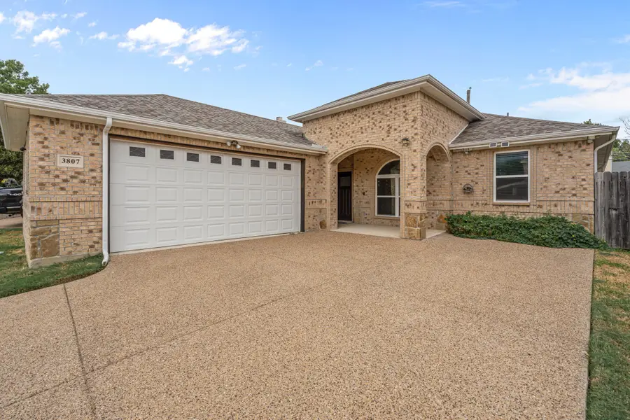 3807 Winding Road, Arlington, TX 76016 - #2
