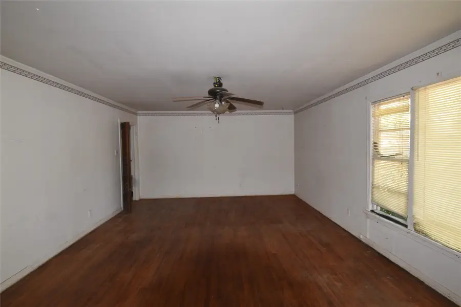 102 Posey Street, Vivian, LA 71082 - #3