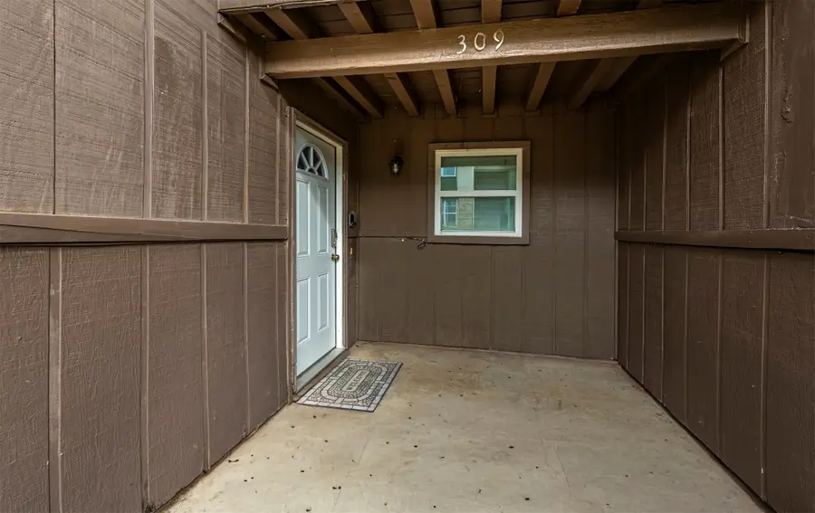 1402 S Carrier Parkway #309, Grand Prairie, TX 75051 - #2
