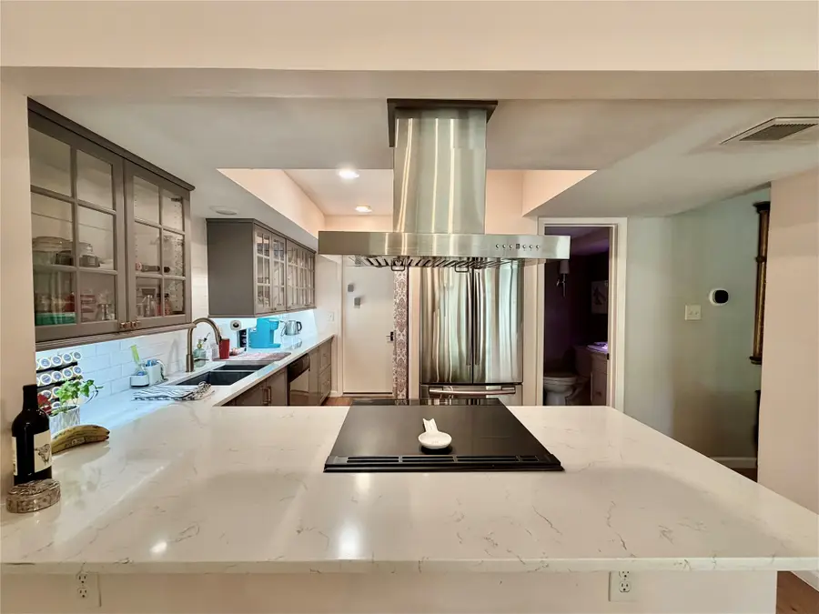 1201 Portales Lane #Bldg L, Irving, TX 75061 - #3