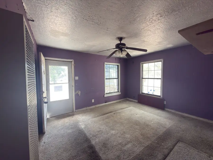 8367 Transit Street, Dallas, TX 75217 - #3