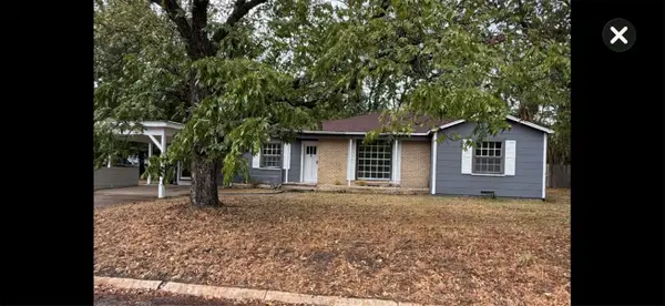 711 Saint Thomas Drive, Athens, TX 75751