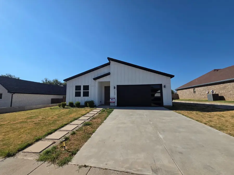 2604 Flora Lane, Denison, TX 75020 - #2