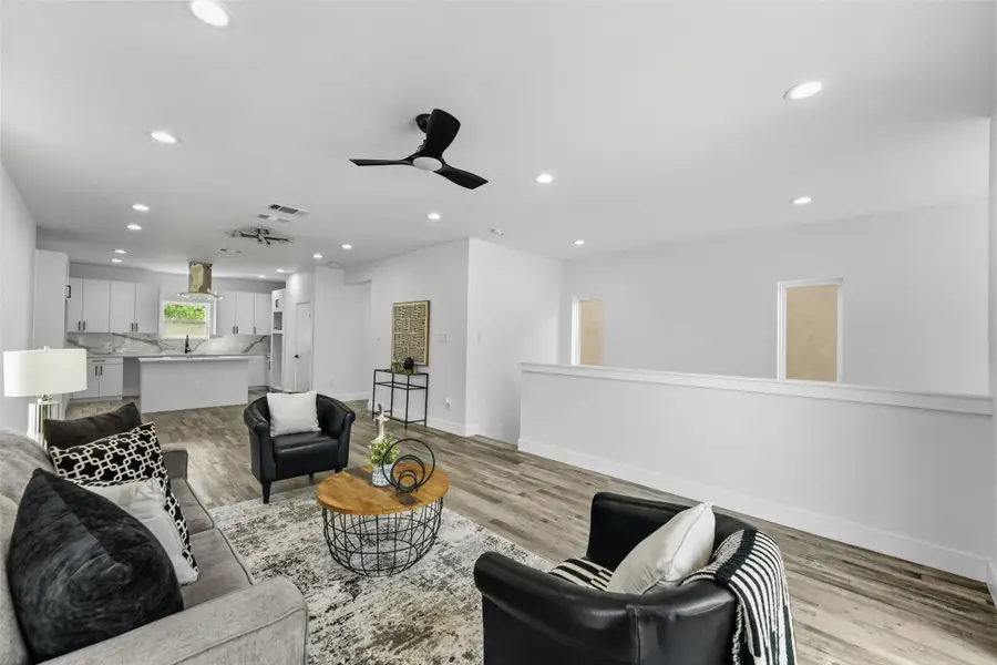 3142 Harmon Street, Dallas, TX 75215 - #2