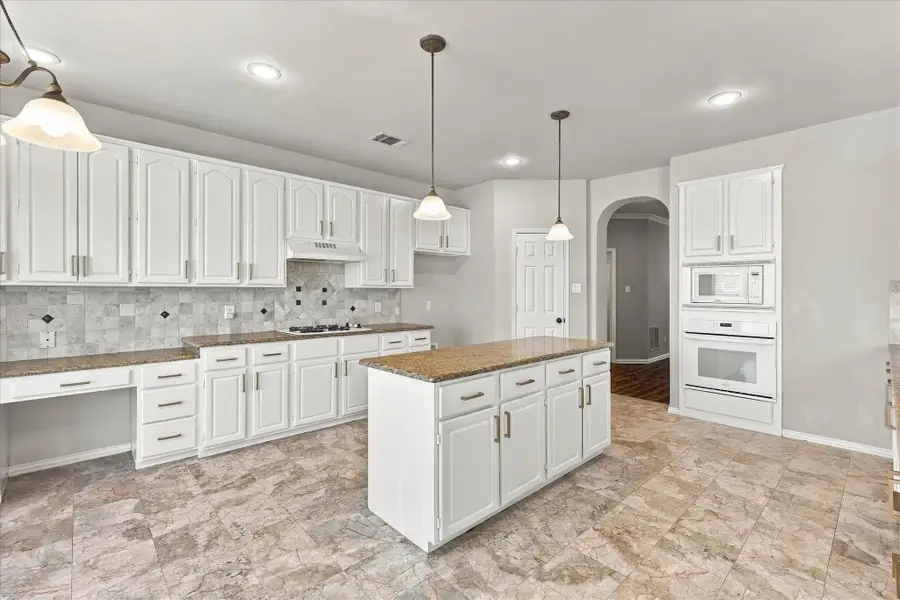2412 Clearwood Lane, Flower Mound, TX 75028 - #2