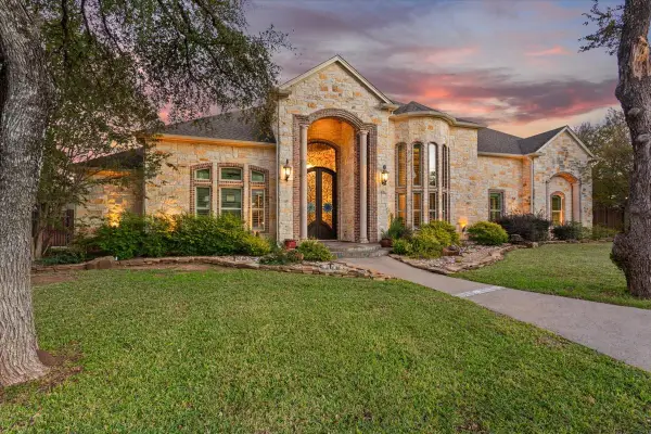 10020 Hidden Bluff, Waco, TX 76657