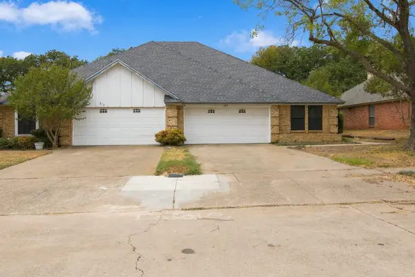 317 Moore Creek Road, Hurst, TX 76053