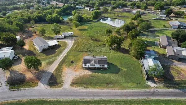 8830 Highview Dr, Crandall, TX 75114