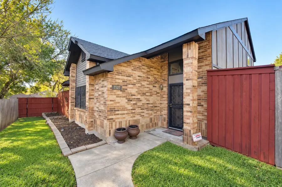 1527 Hancock Drive, Mesquite, TX 75149 - #2