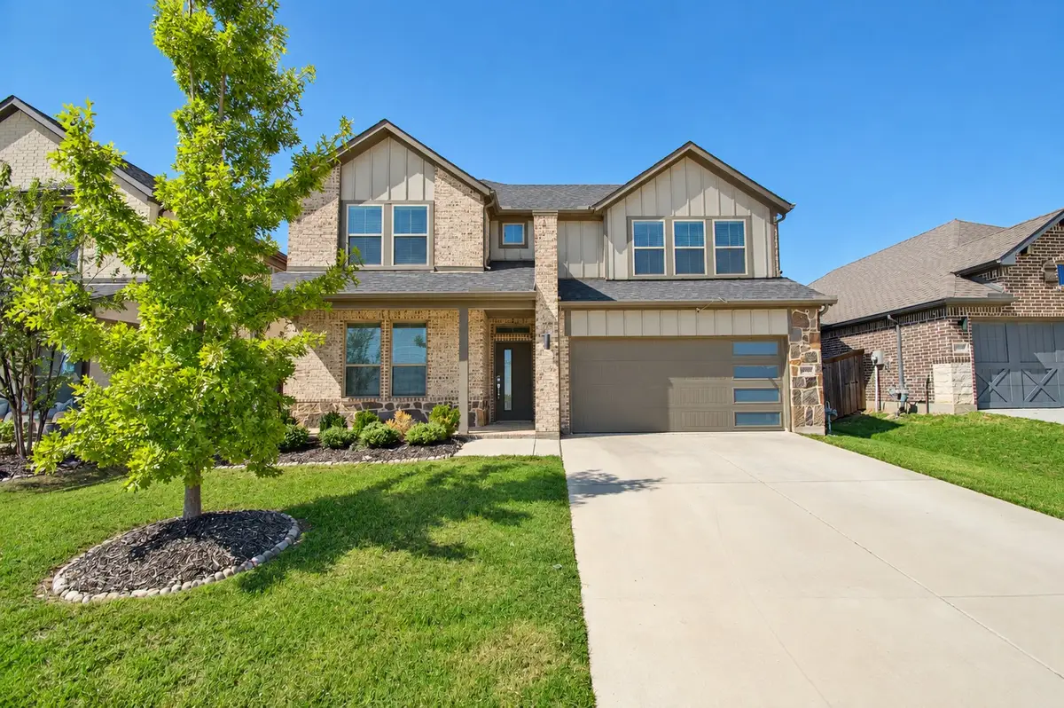 10208 Hanks Creek Road, Fort Worth, TX 76126 - #1