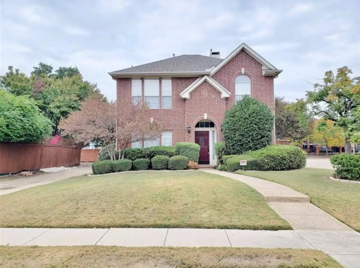 211 Moss Hill Road, Irving, TX 75063 - #1