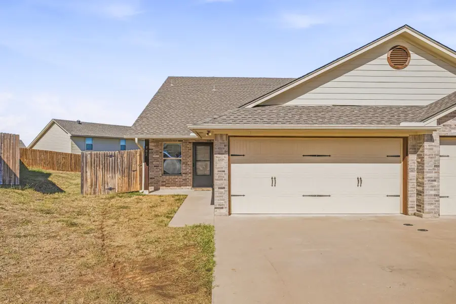 907 Dart Court, Granbury, TX 76049 - #2