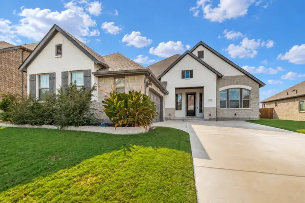 1304 Brandenburg Street, Mansfield, TX 76063