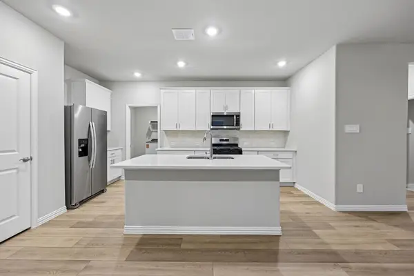 111 Decoursey Drive, Princeton, TX 75071