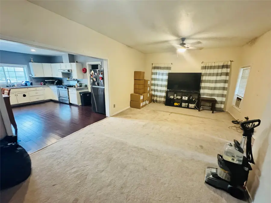 1215 Melwood Avenue, Brownwood, TX 76801 - #3