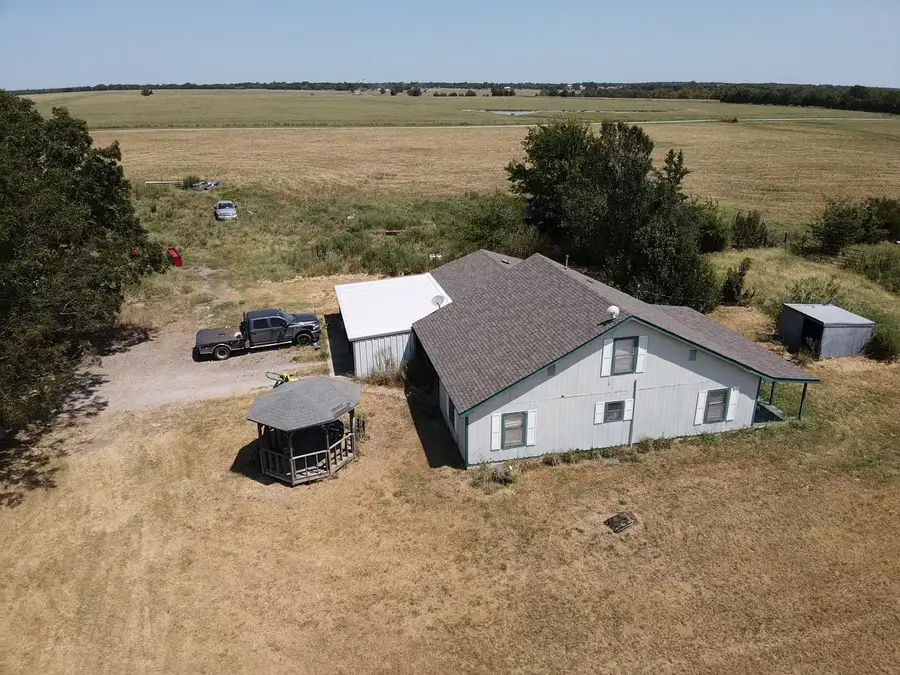 1635 Cr 33500, Sumner, TX 75486 - #2