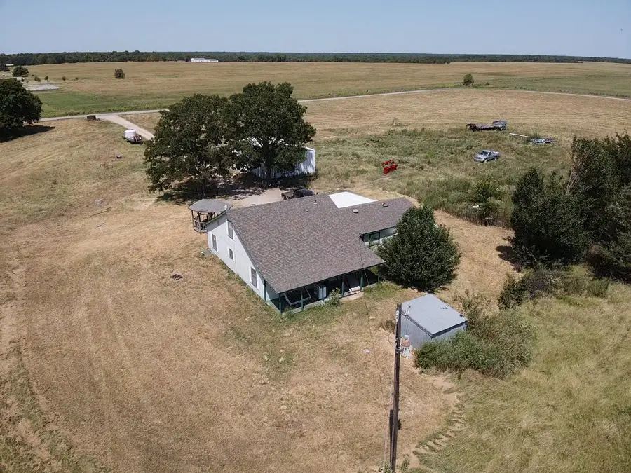 1635 Cr 33500, Sumner, TX 75486 - #3