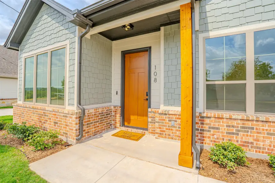 108 K Street, Meridian, TX 76665 - #3
