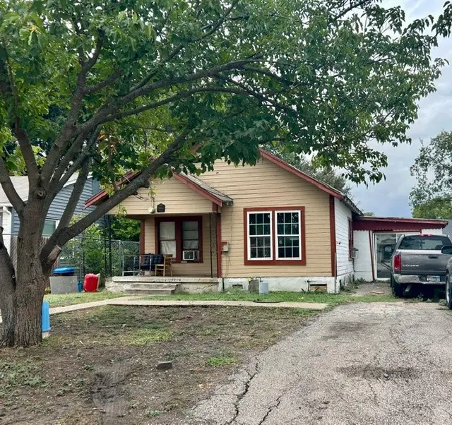 1609 Baylor Avenue, Waco, TX 76706 - #2