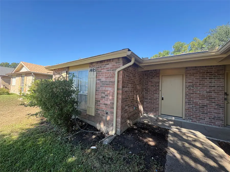 1485 Brook Meadow Circle, Lancaster, TX 75134 - #3