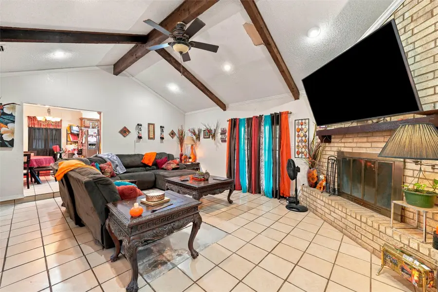 301 Brenda Drive, Hewitt, TX 76643 - #3