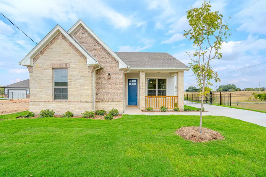 112 K Street, Meridian, TX 76665 - #3