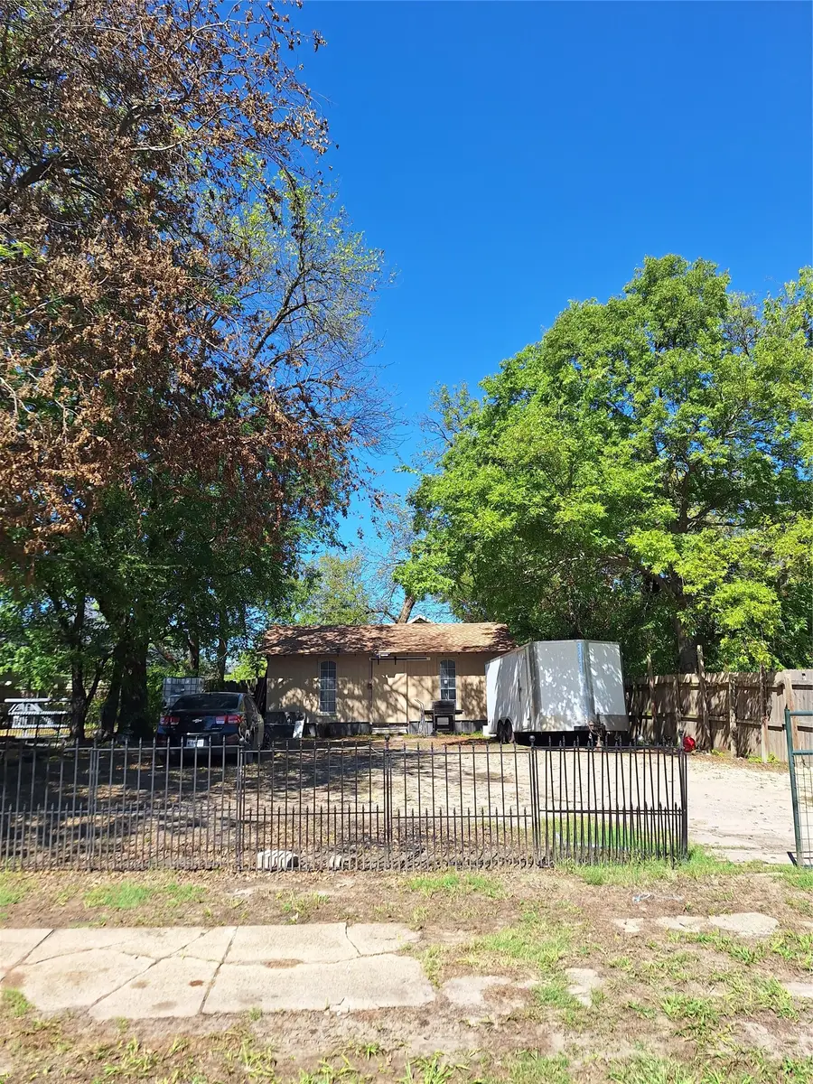 1514 Oneal Street, Greenville, TX 75401 - #3
