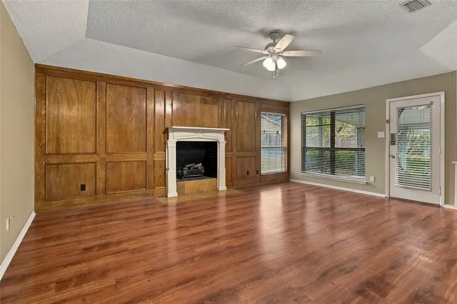 2935 Ridgewood Drive, Grapevine, TX 76051 - #2
